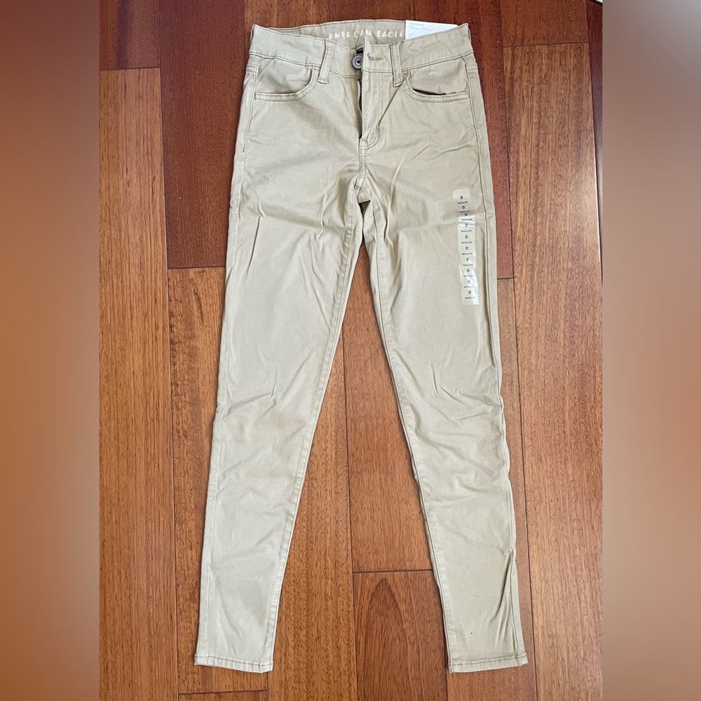 American Eagle Khaki Skinny Pants